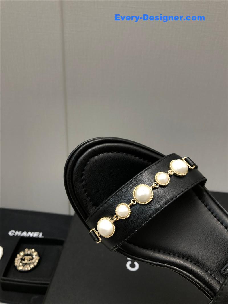 CC pearl series slippers