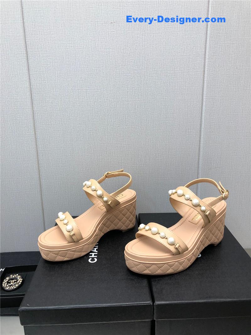 CC pearl series slippers