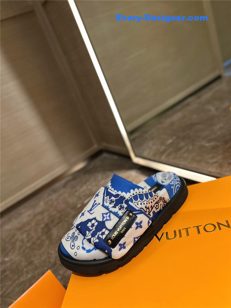 l0vis Vvtt0n lv spring new presbyopic sandals and slippers