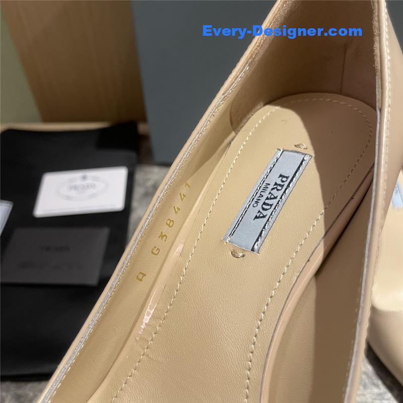 Pra*a new hot style high heels