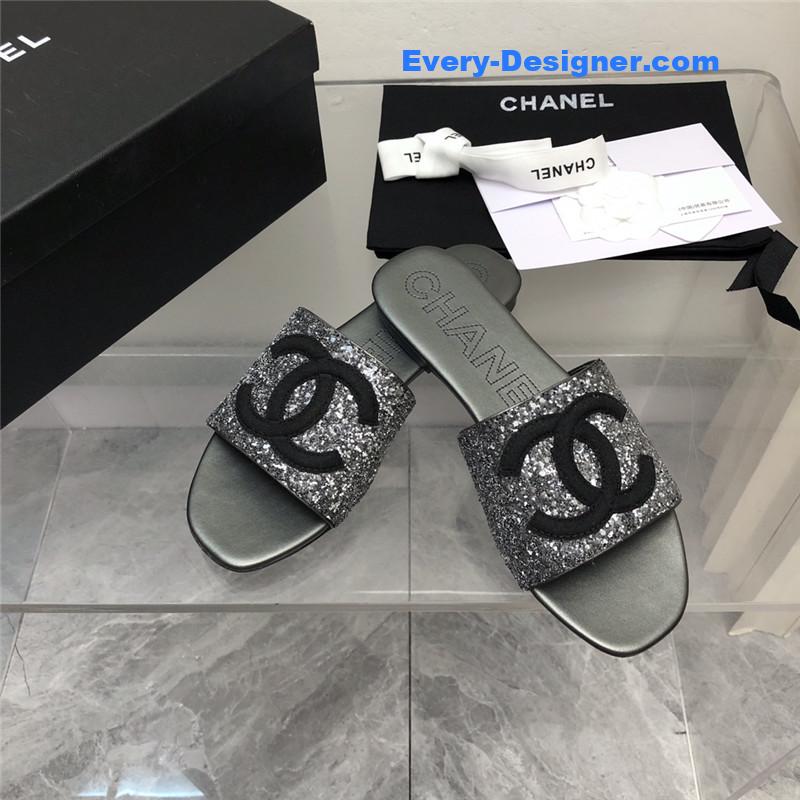 CC classic holiday style slippers