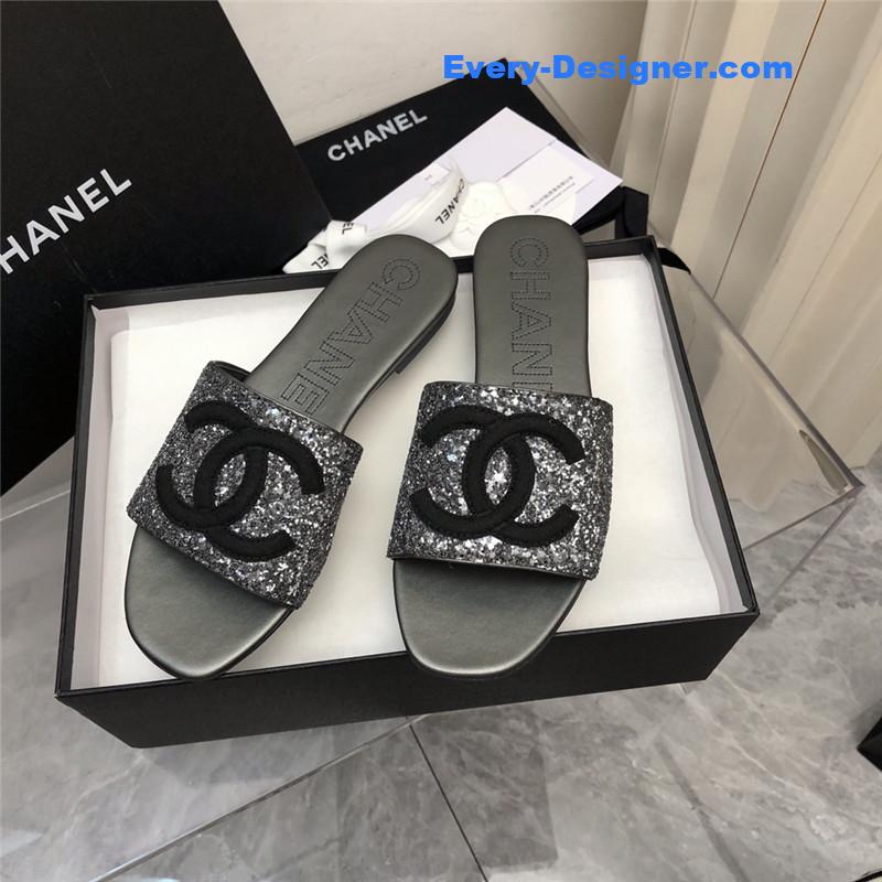 CC classic holiday style slippers