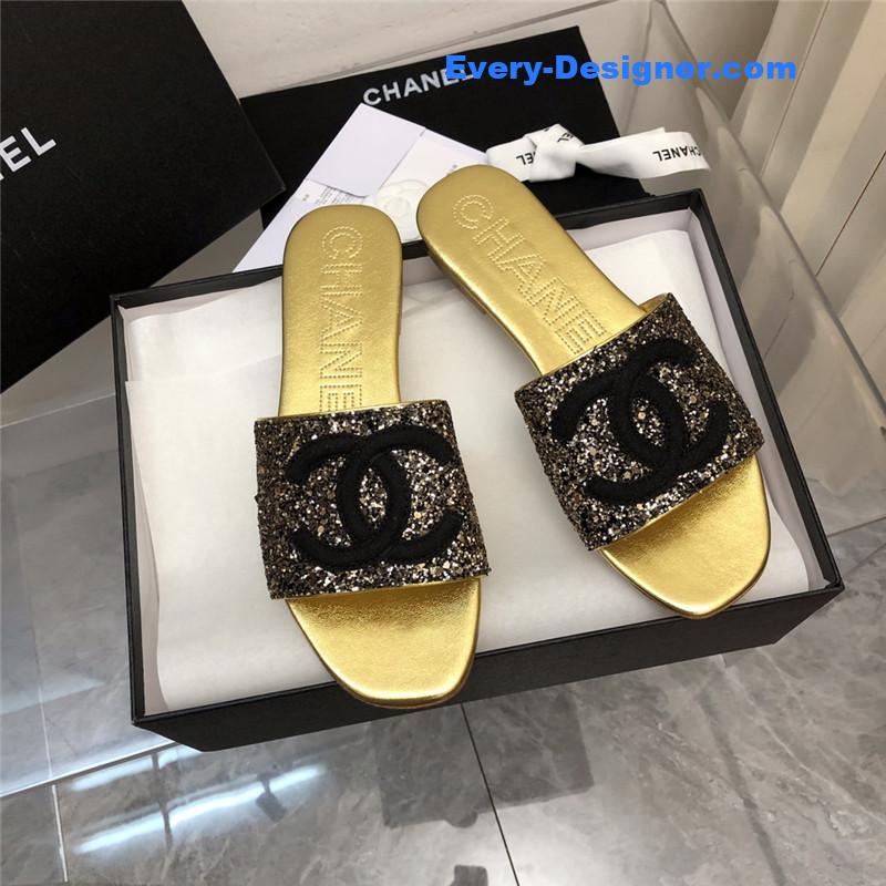 CC classic holiday style slippers