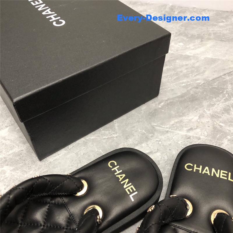 CC explosion Iogo slippers