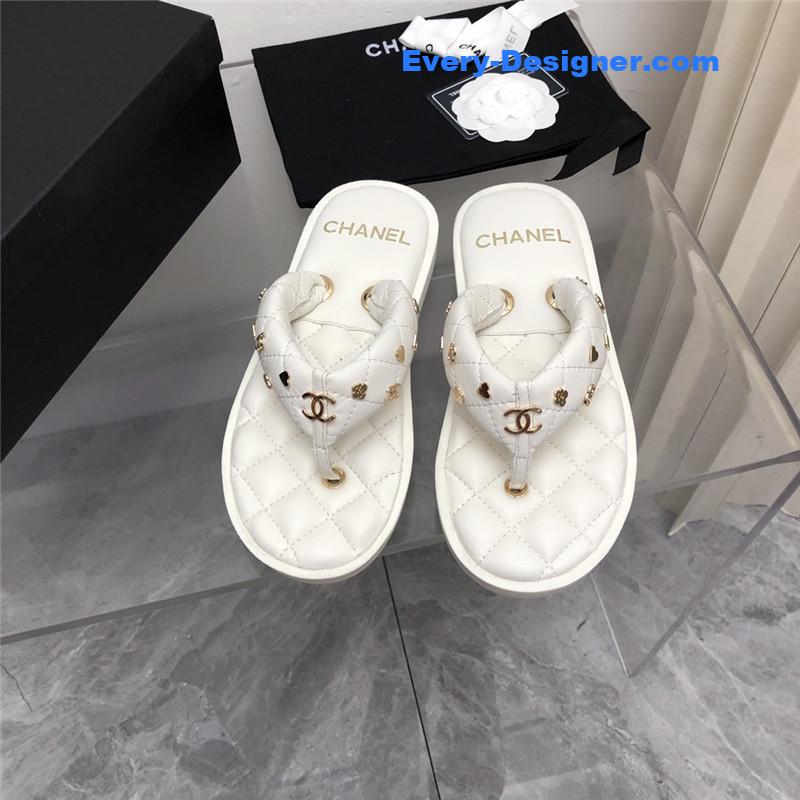 CC explosion Iogo slippers
