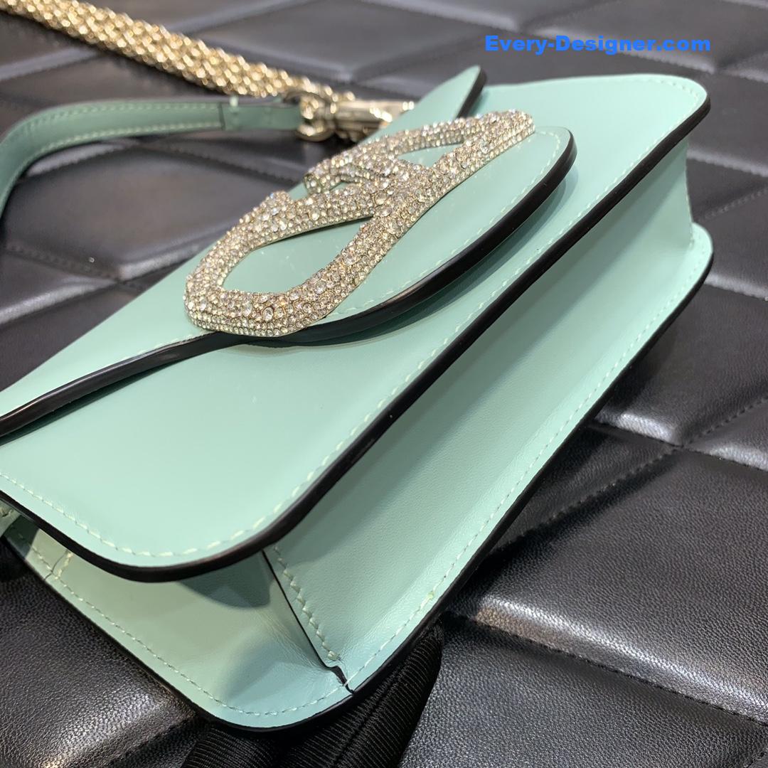 Va1e*ntin0 garavani mini loco bag