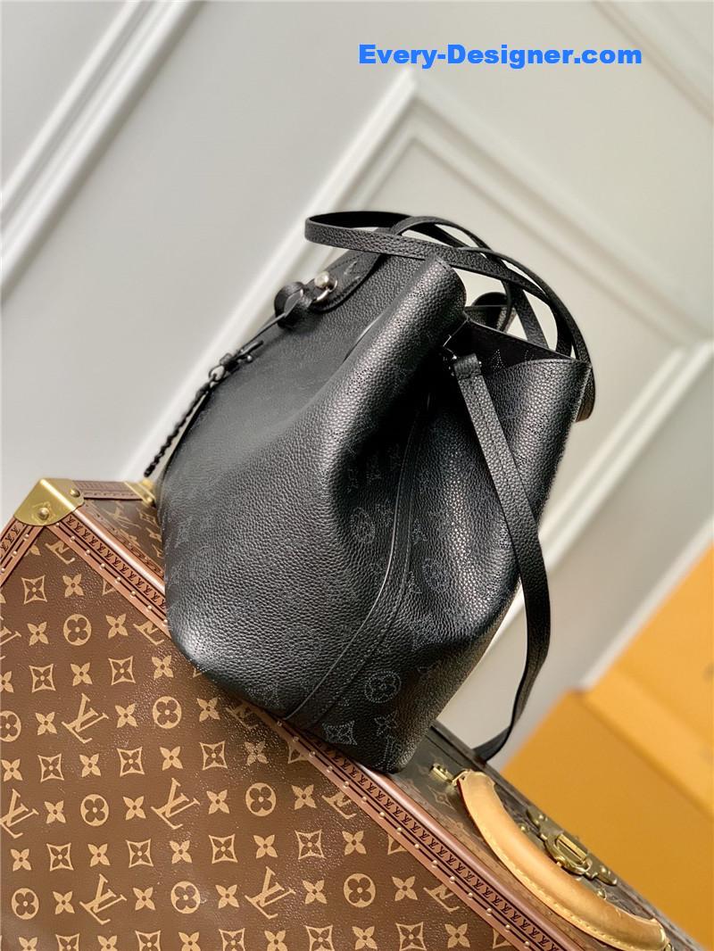 l0vis Vvtt0n lv blossom large mahina bag