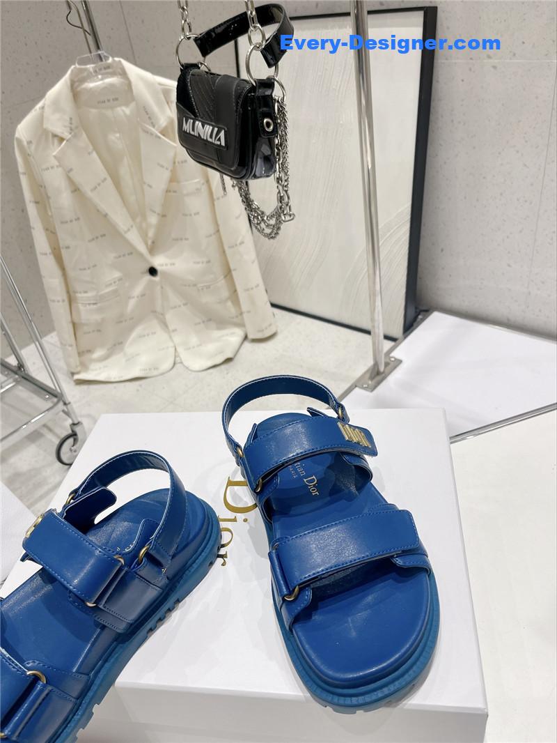D10r mizza pattern D10ract sandals