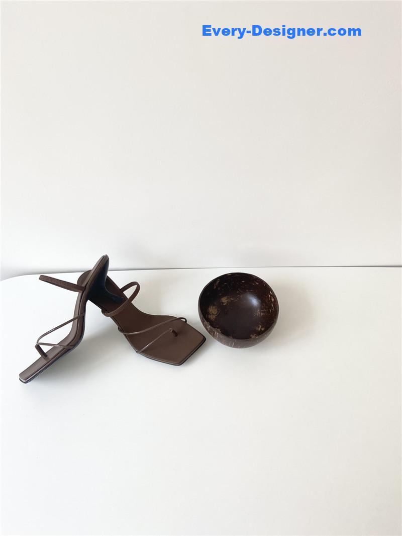 T new strappy sandals with high heels