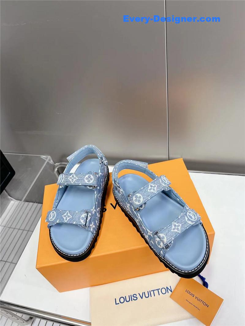 l0vis Vvtt0n lv spring summer beach sandals