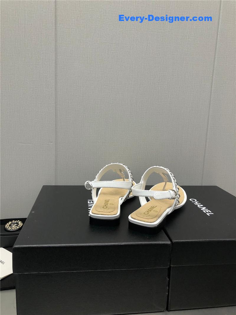 CC new C buckle chain sandals