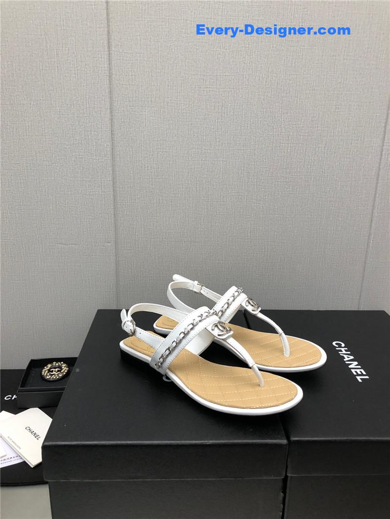 CC new C buckle chain sandals