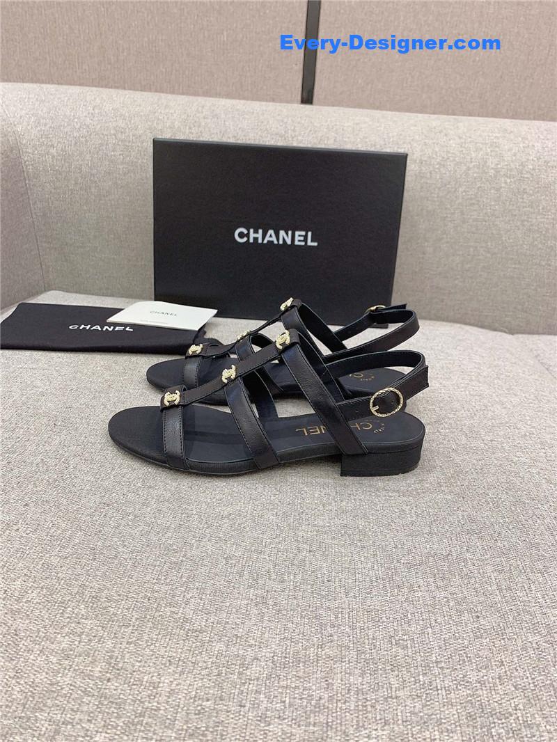CC new flat sandals