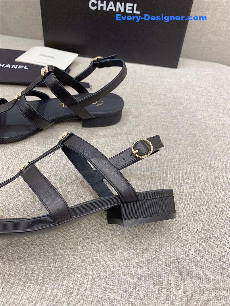 CC new flat sandals