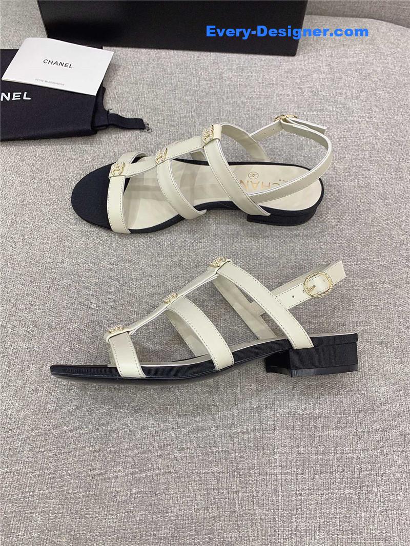 CC new flat sandals