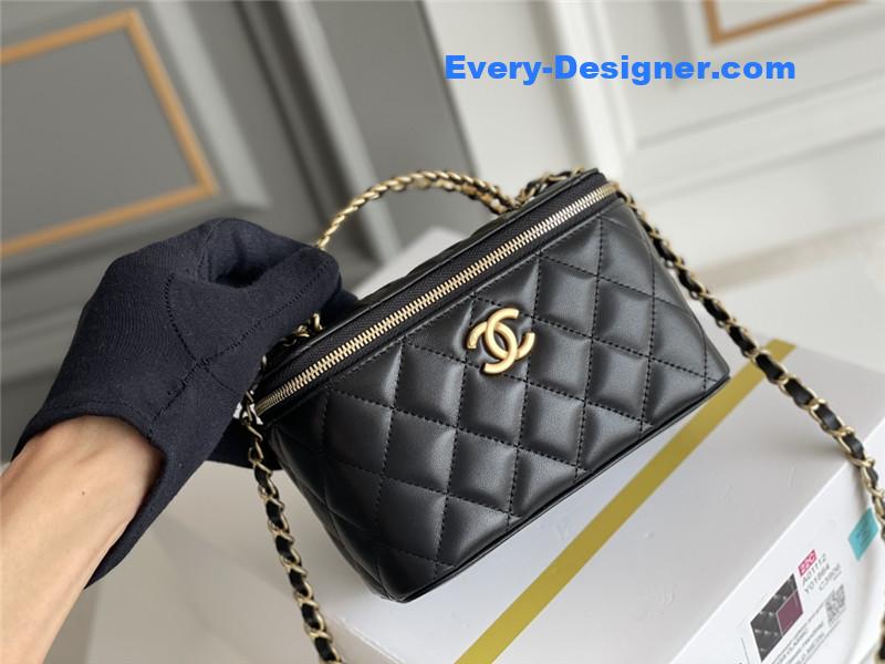 Ch**el cosmetic bag