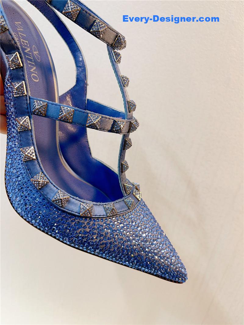 Va1e*ntin0 spring summer versatile sandals