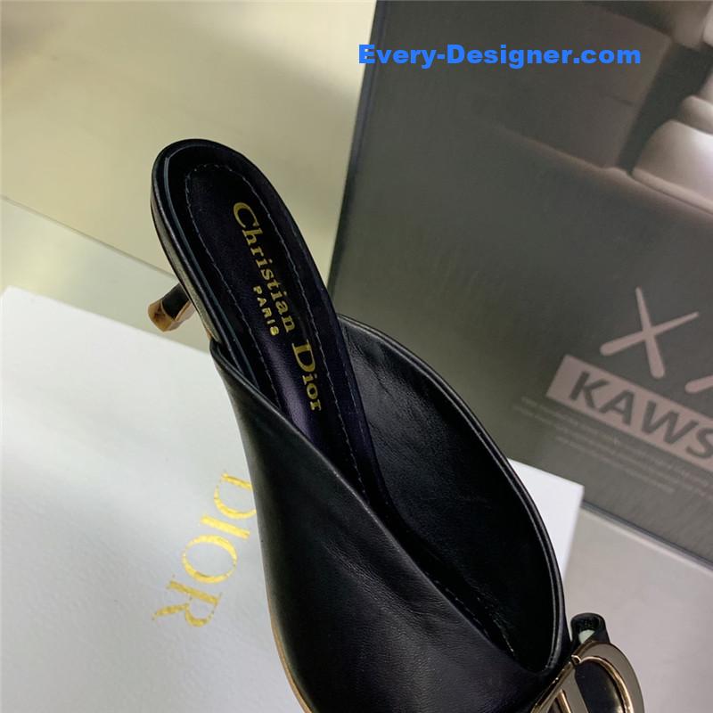 D10r spring and summer new jelly-colored pointed mules