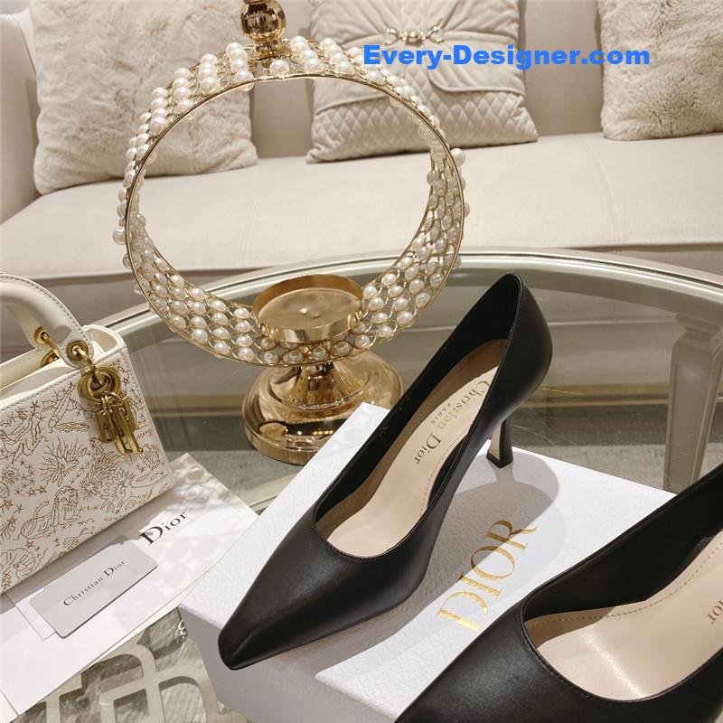 D10r spring and summer classic retro high heel shoes