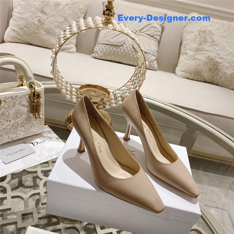 D10r spring and summer classic retro high heel shoes