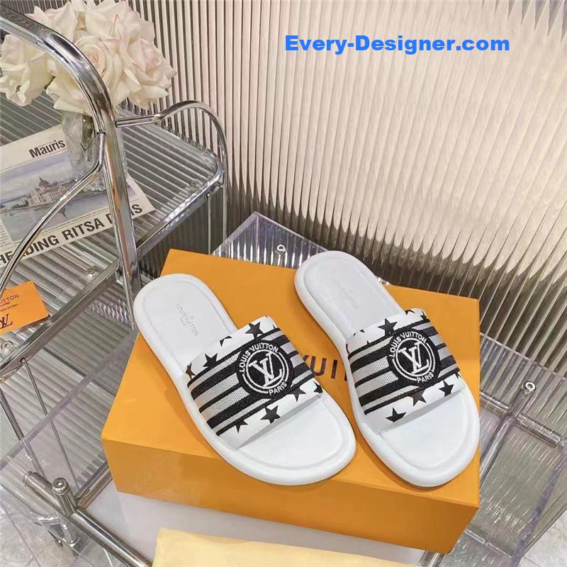 l0vis Vvtt0n lv counters feature the latest slippers