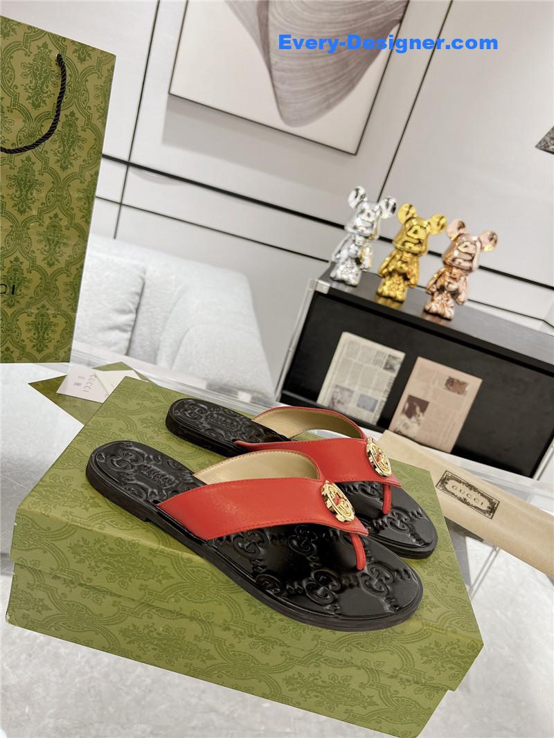 Gvc*1 interlocking double g flip flops