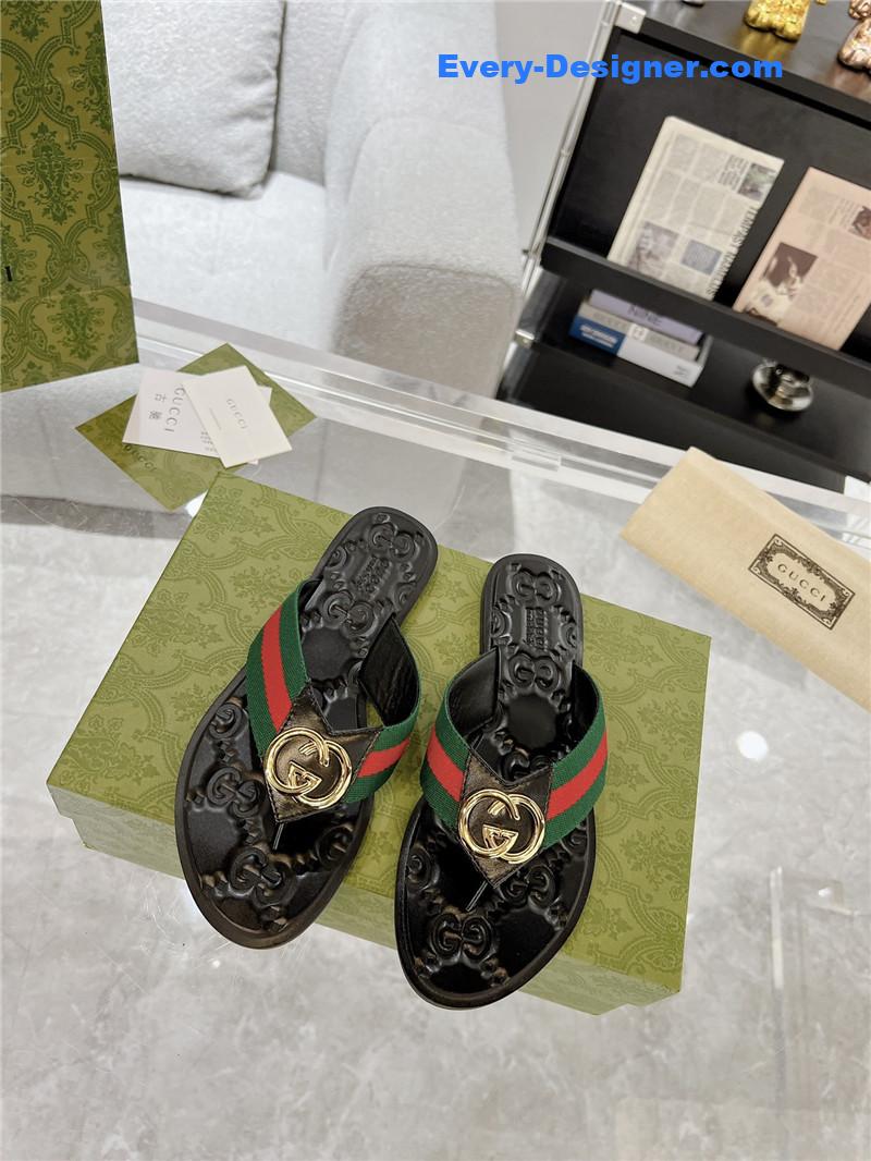 Gvc*1 interlocking double g flip flops