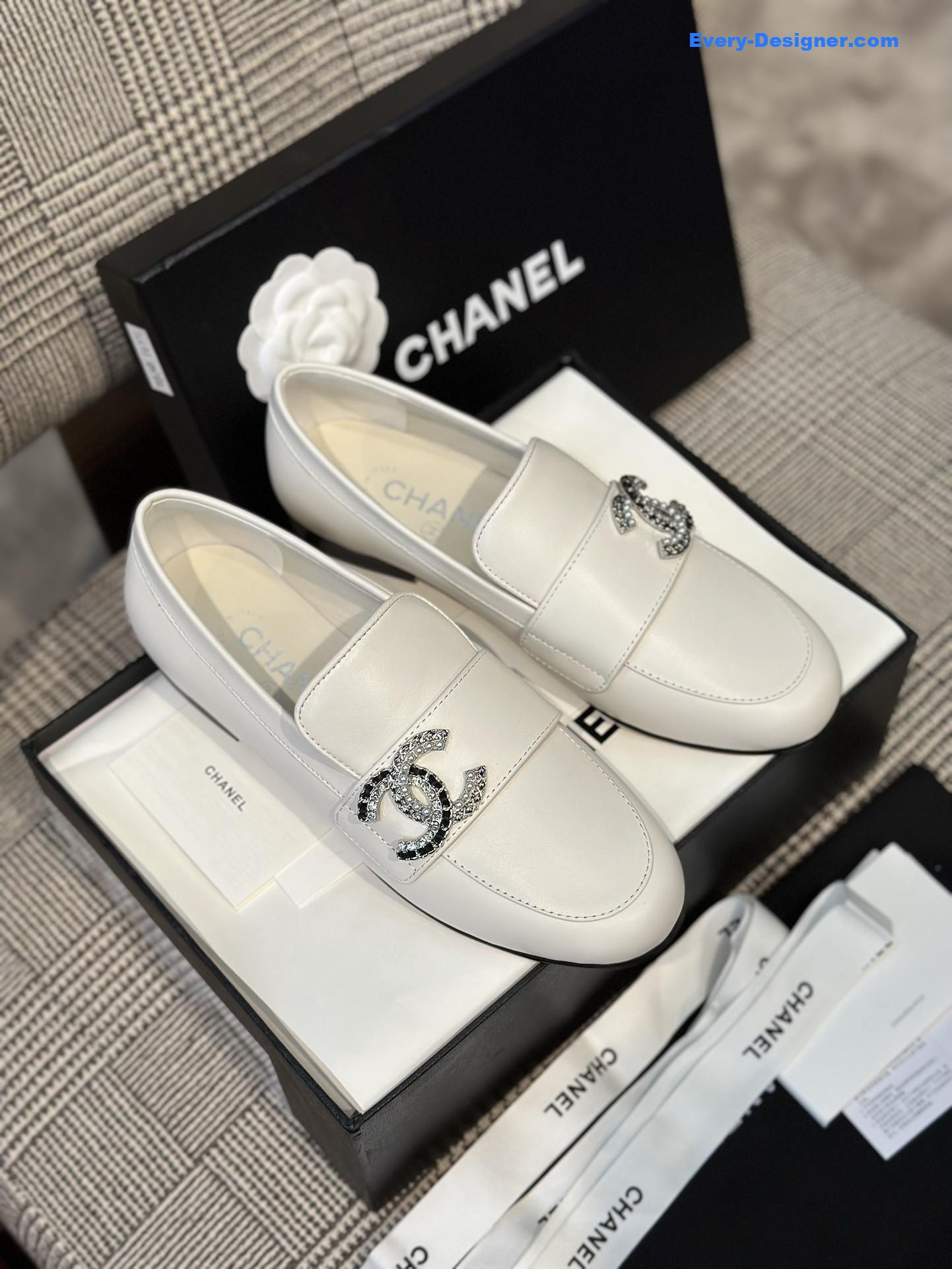 CC spring and summer crystal double c loafers