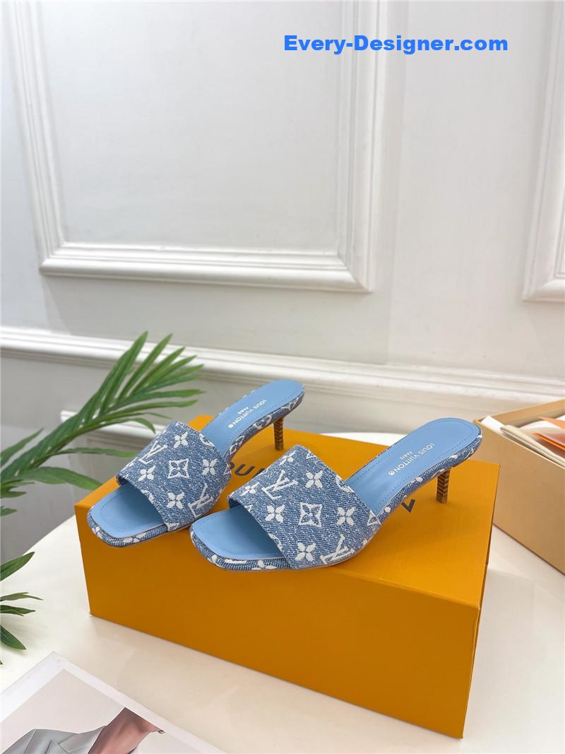 l0vis Vvtt0n lv latest slippers