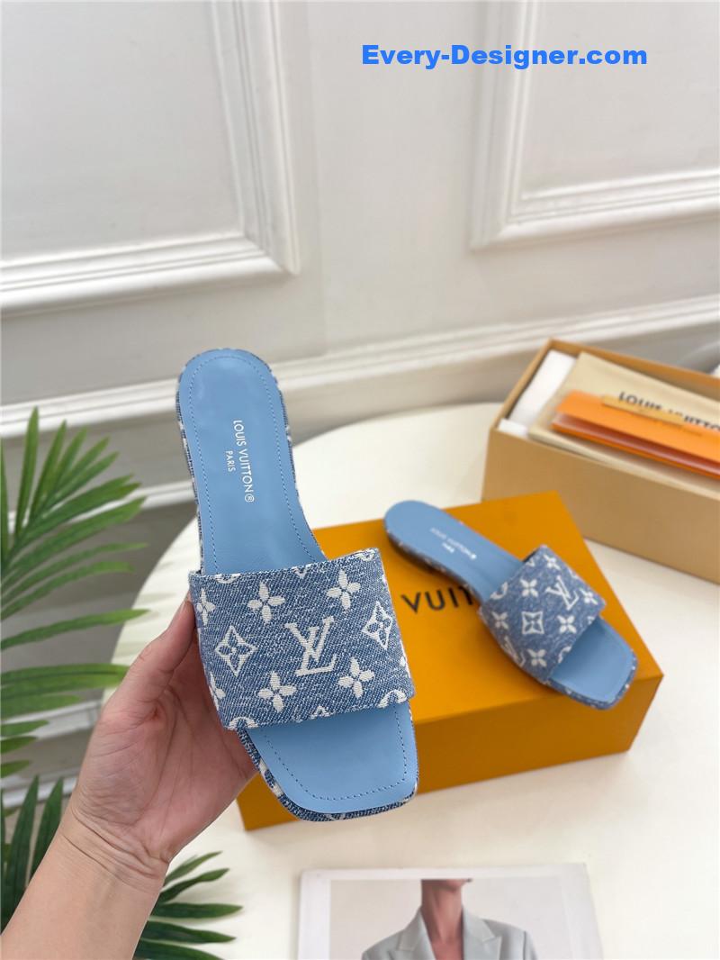l0vis Vvtt0n lv latest slippers