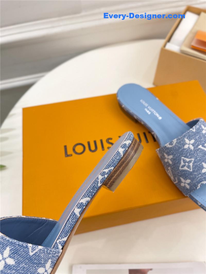 l0vis Vvtt0n lv latest slippers