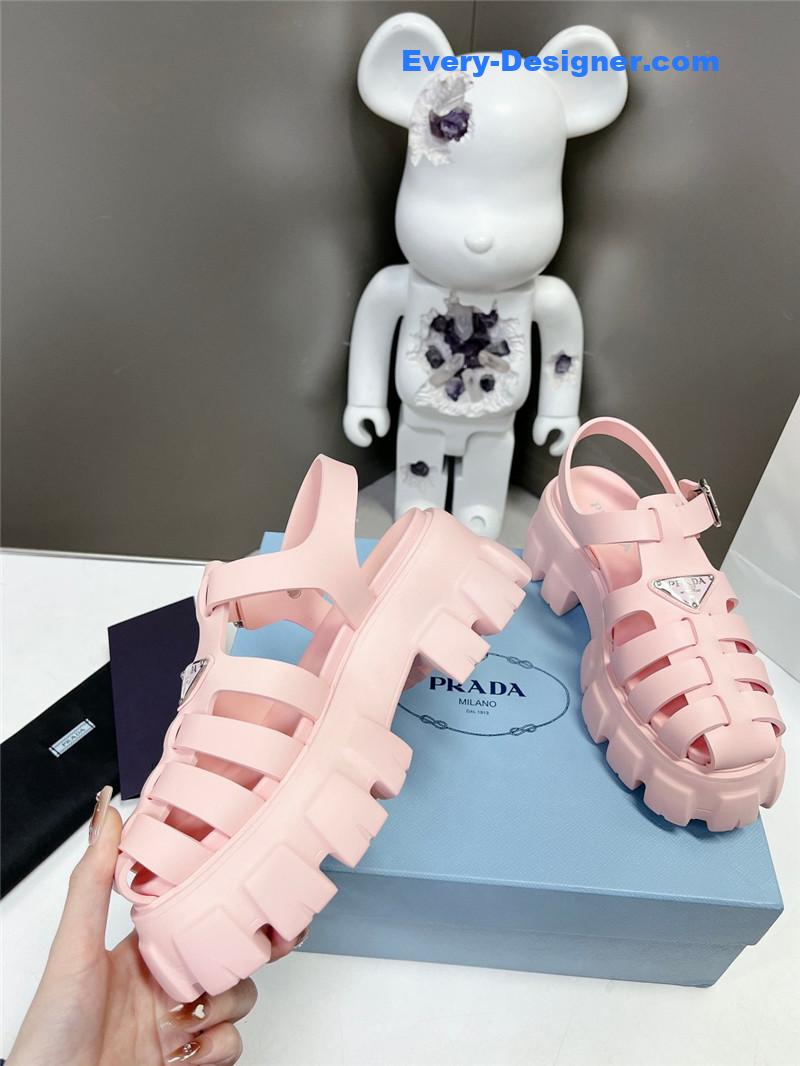 Pra*a zigzag roman braid platform rubber sandals