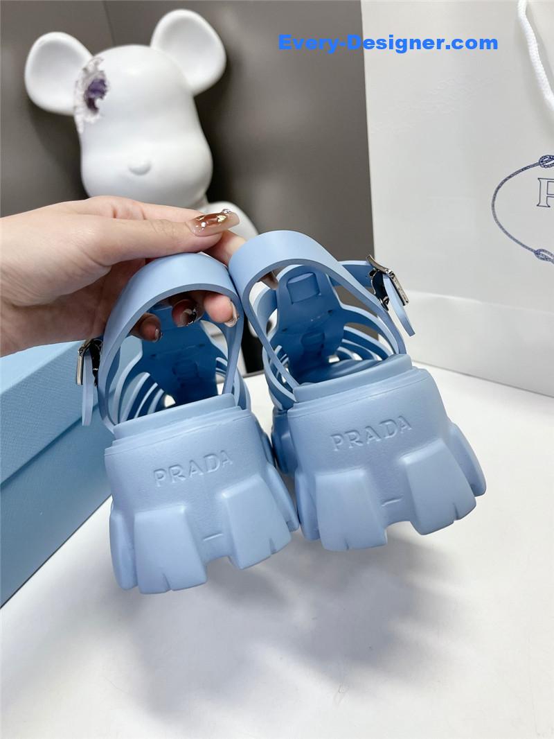 Pra*a zigzag roman braid platform rubber sandals