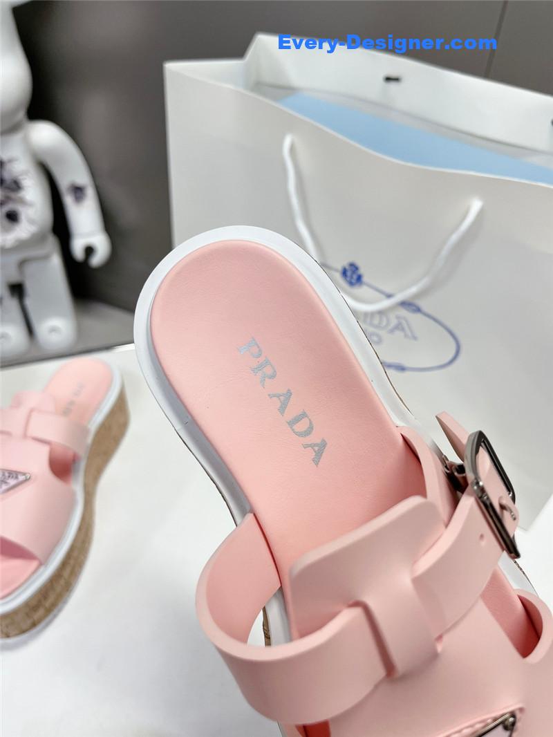 Pra*a zigzag roman braid platform rubber sandals
