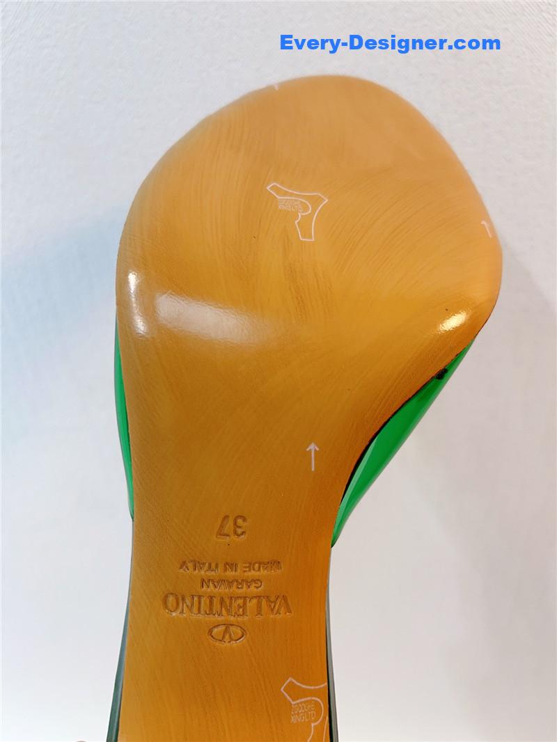 Va1e*ntin0 spring summer all-match high-heeled slippers