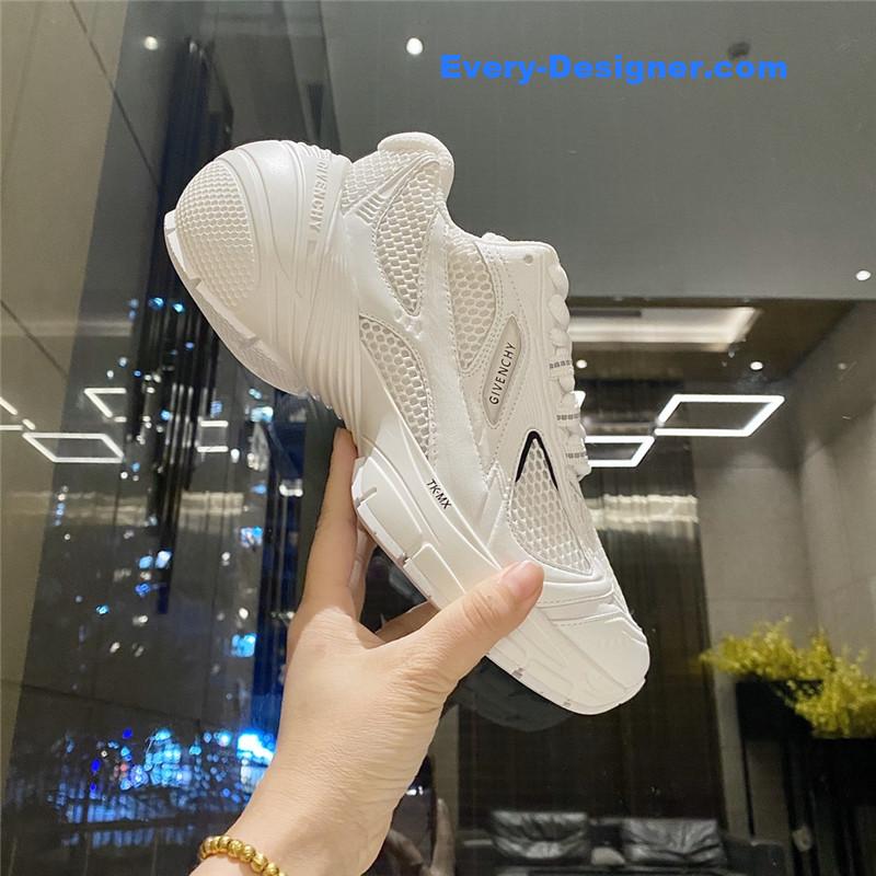 Givenchy spring and summer show new sports shoes