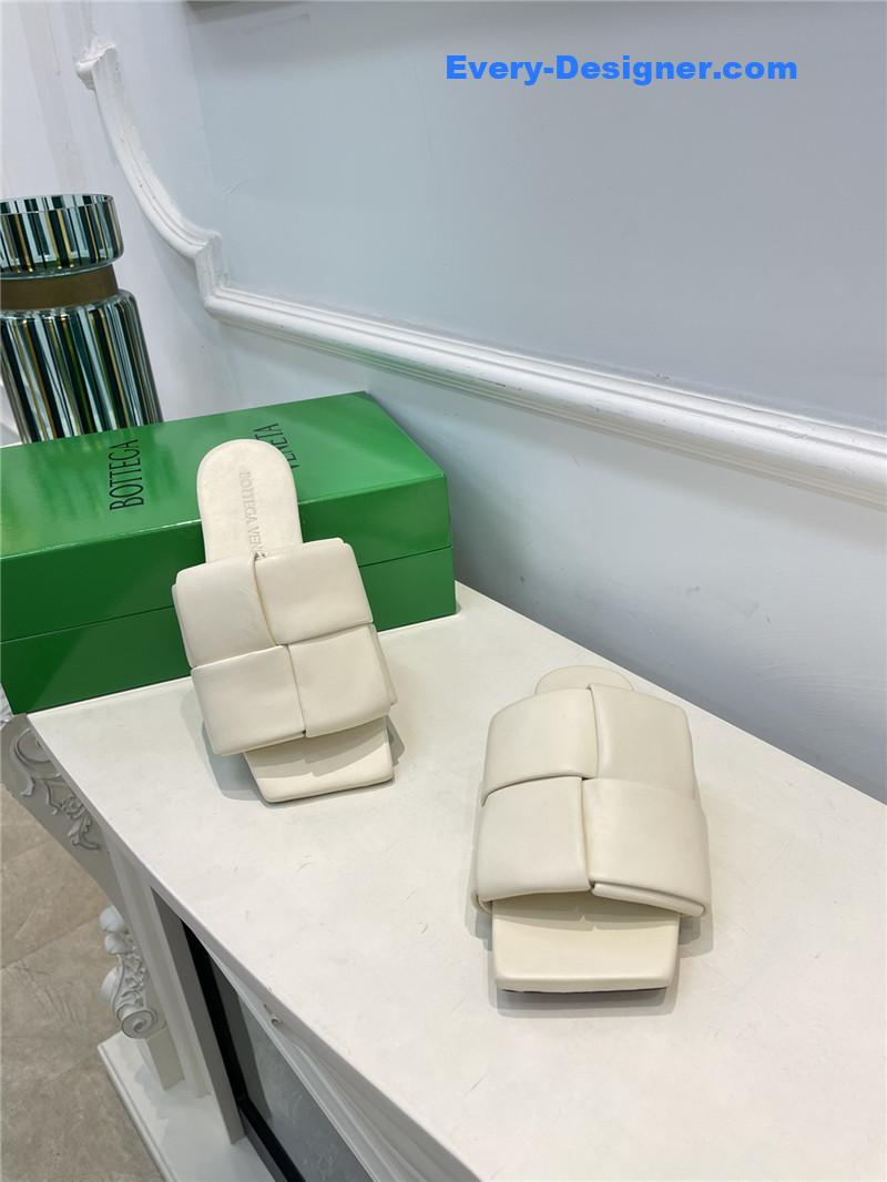 b0tt*ga Ven*ta patch slides
