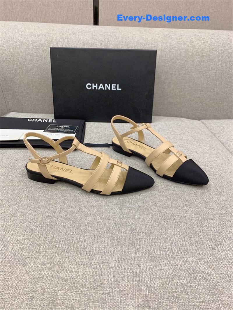 CC new pointed sandals