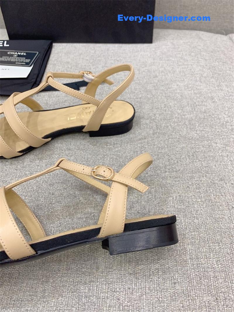 CC new pointed sandals