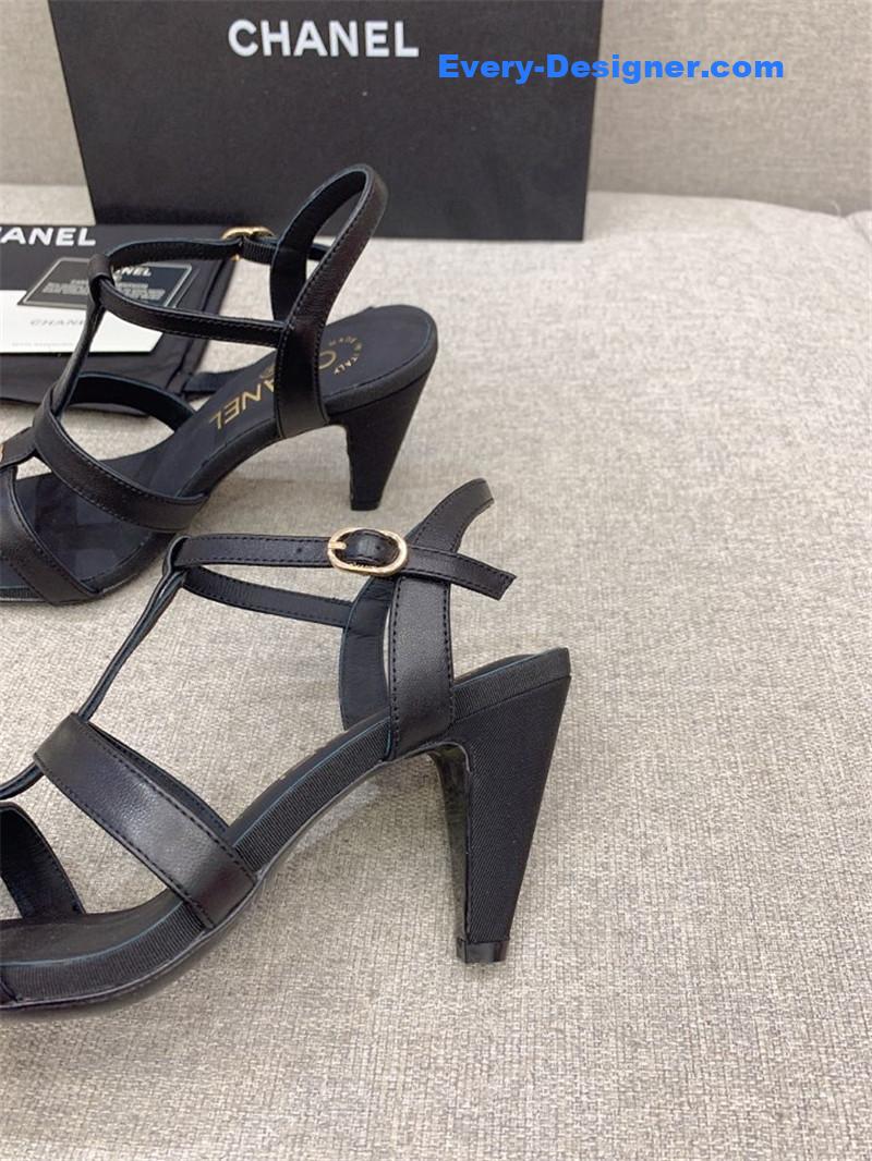 CC new pointed sandals