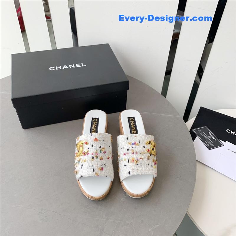 CC rhombus thick-soled flip flops