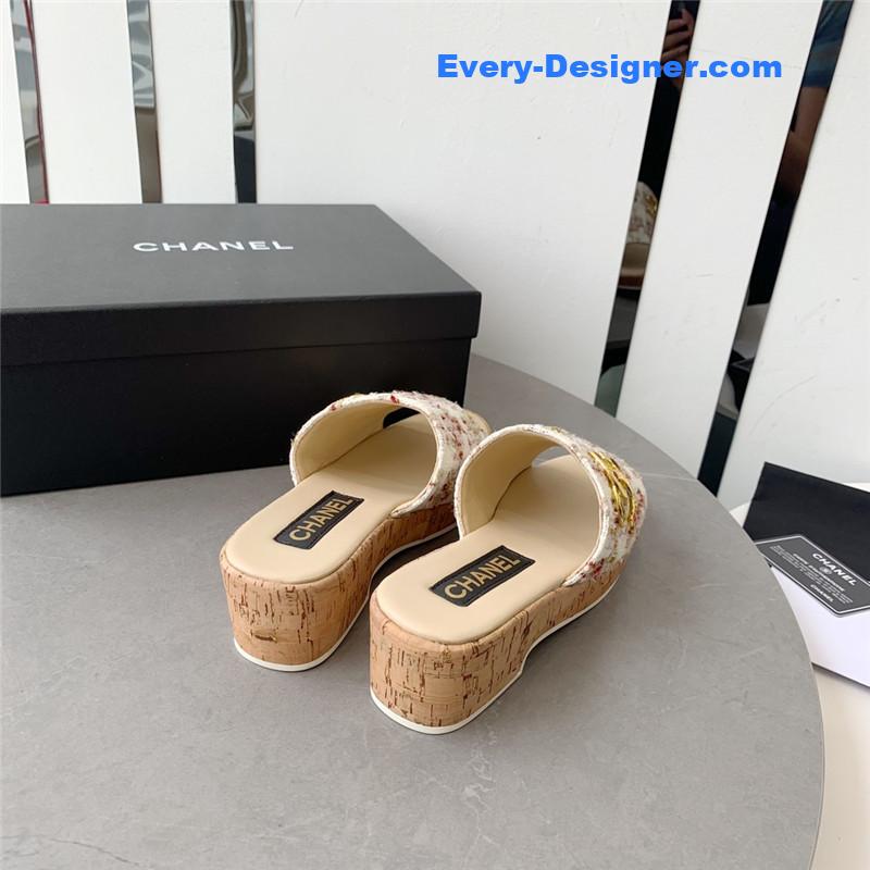CC rhombus thick-soled flip flops