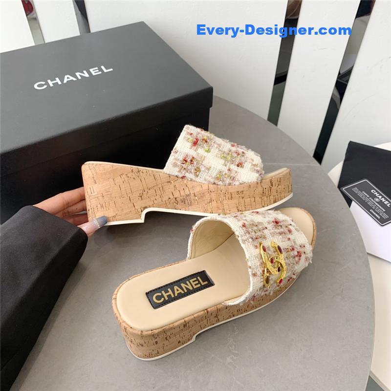CC rhombus thick-soled flip flops