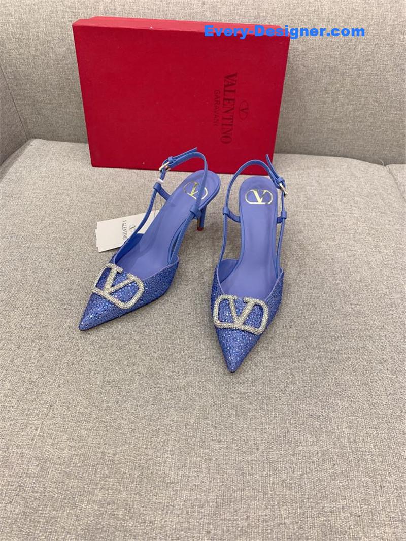 va1e*ntin0 new v buckle full D1am0nd high-heeled sandals