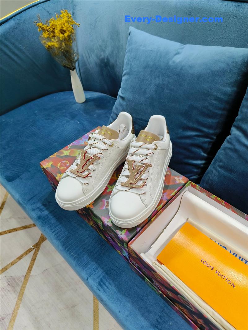l0vis Vvtt0n lv heart embellished sneakers
