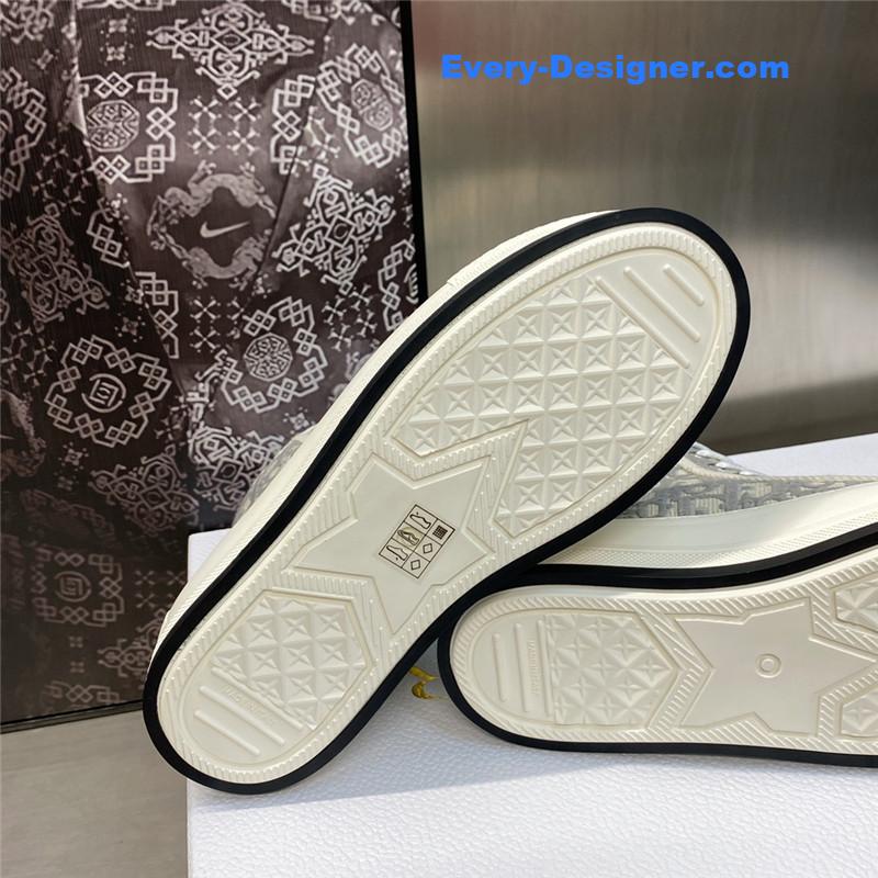 D10r couple models thick bottom strap high top casual shoes