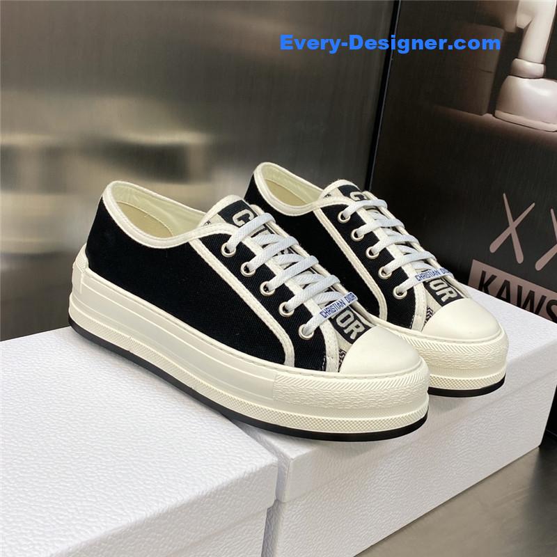 D10r couple style thick bottom strap low top casual shoes