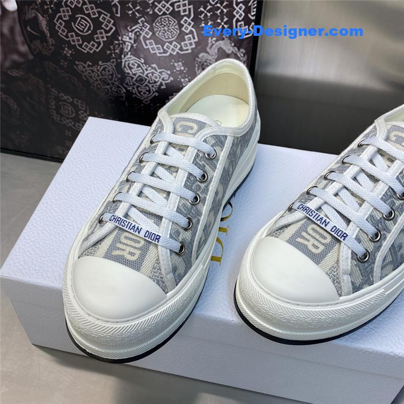 D10r couple style thick bottom strap low top casual shoes