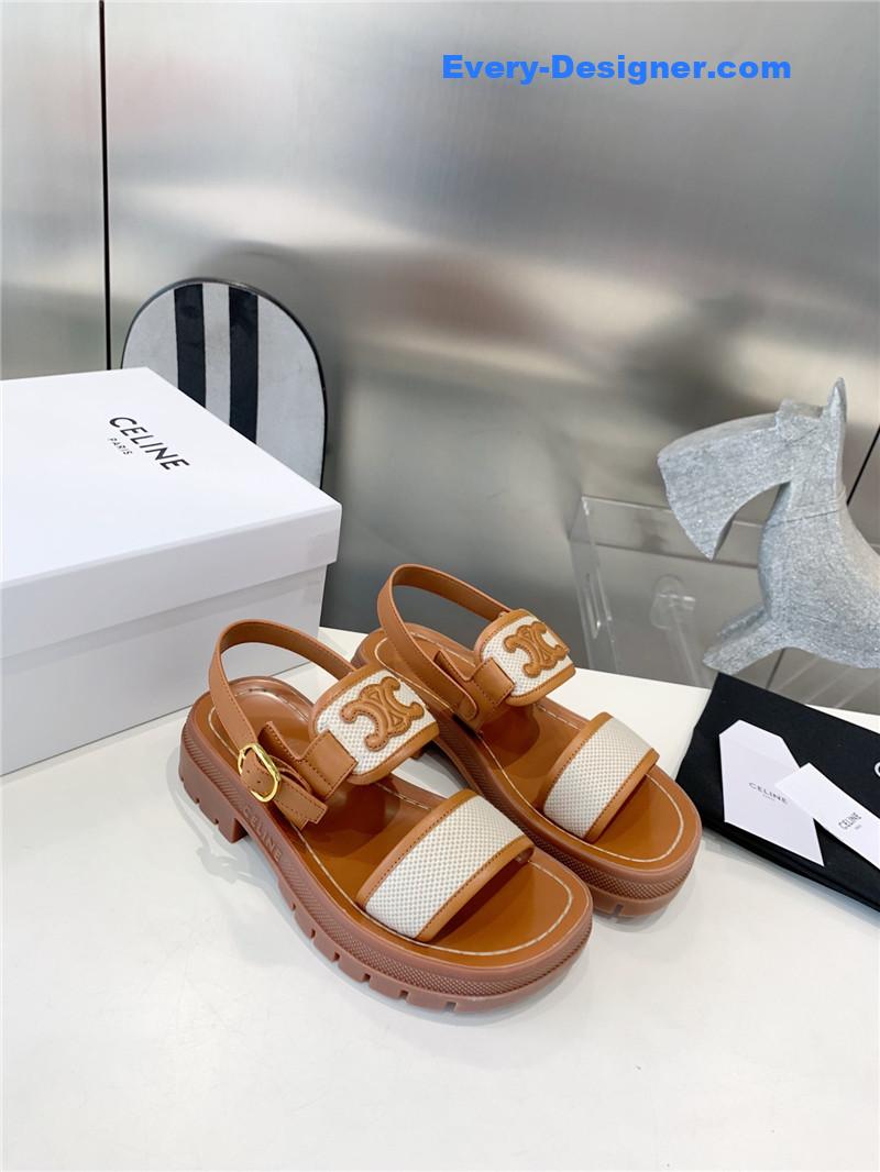 Ce1i*e latest explosion beach sandals