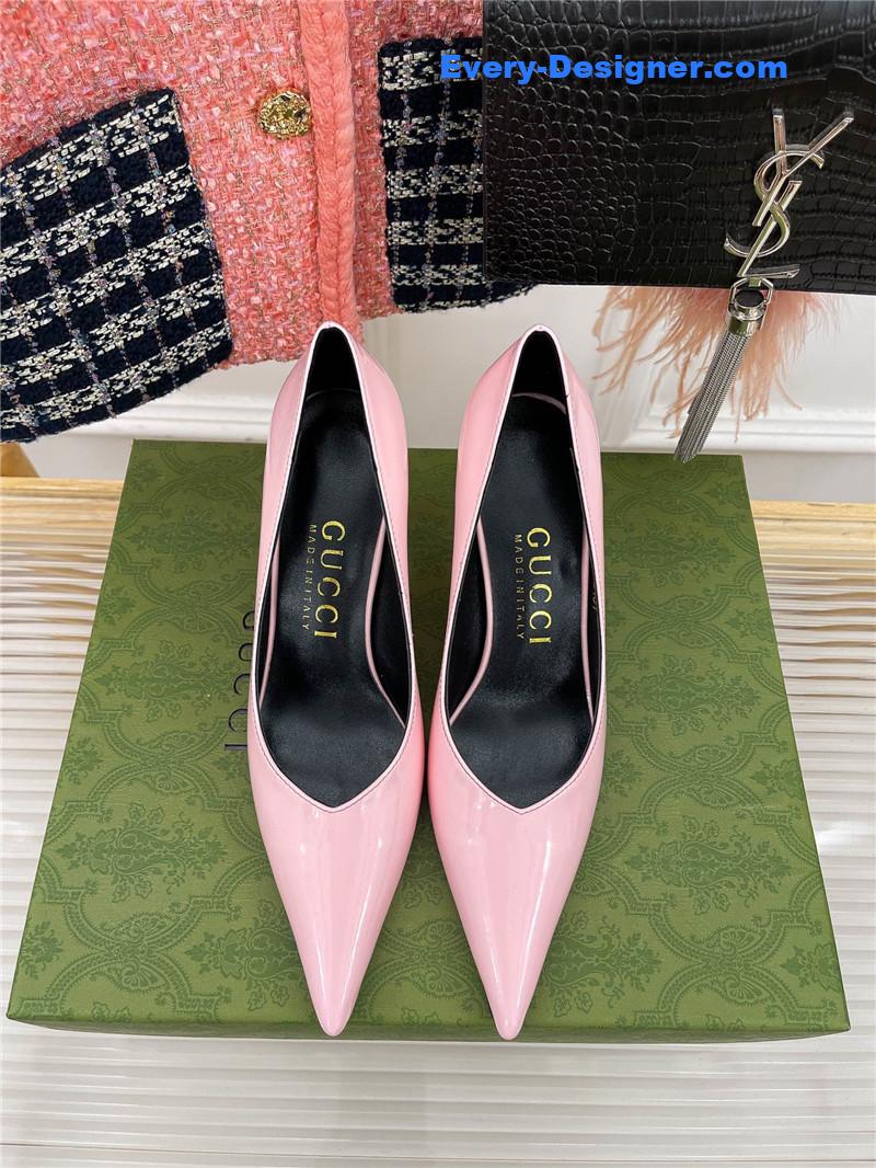 Gvc*1 metal heel pointed high heels